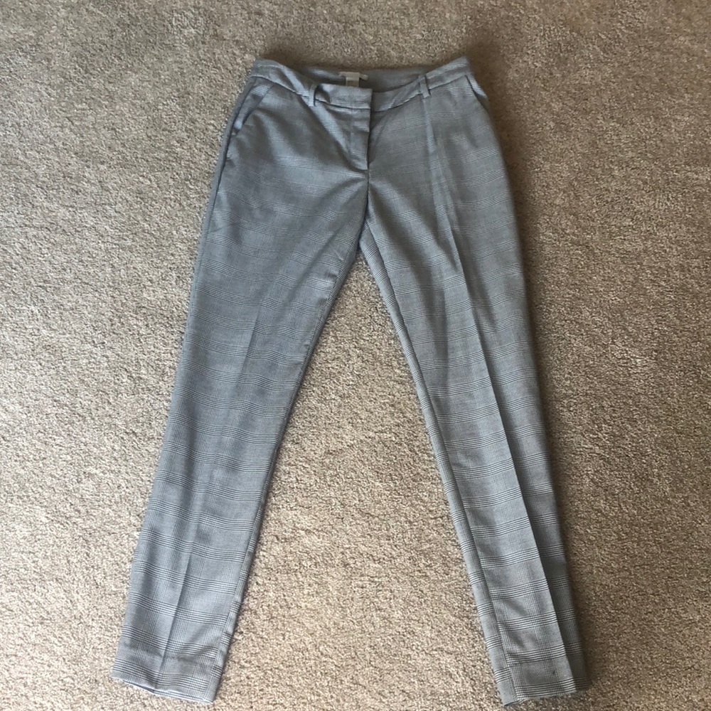 H&M white & black plaid dress pants, size 6